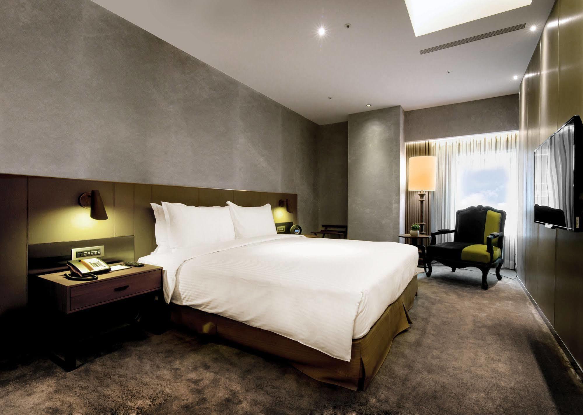 Check Inn Taipei Nanjing Exterior foto