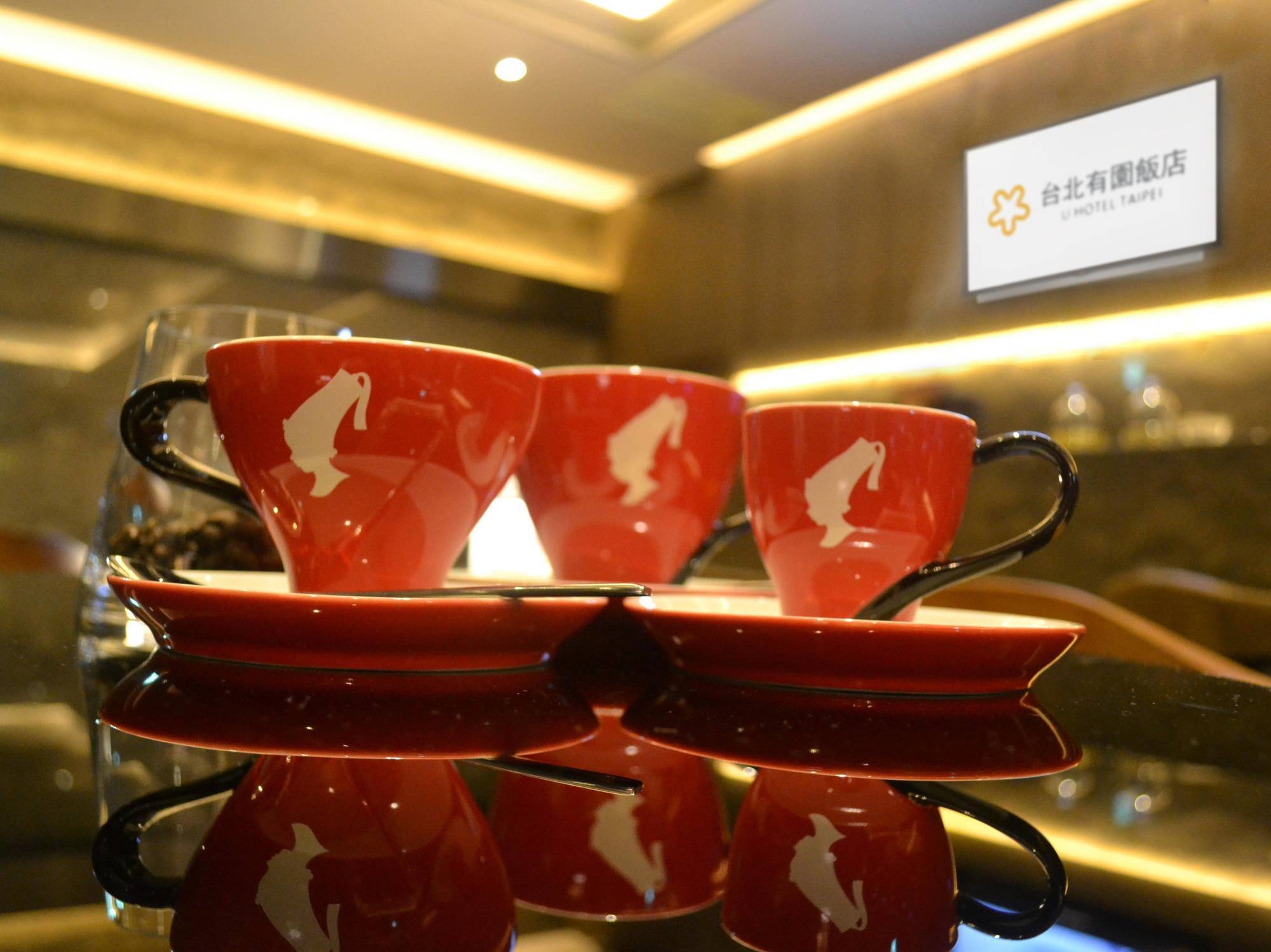Check Inn Taipei Nanjing Exterior foto